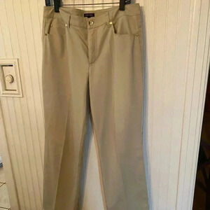 Nwot Escada tan jeans